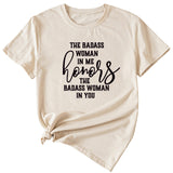 Modisches Damen-T-Shirt „The BADASS WOMAN“ mit kurzen Ärmeln
