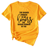 Modisches Damen-T-Shirt „The BADASS WOMAN“ mit kurzen Ärmeln