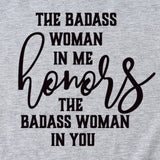 Modisches Damen-T-Shirt „The BADASS WOMAN“ mit kurzen Ärmeln