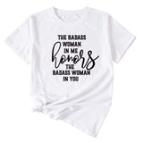 Modisches Damen-T-Shirt „The BADASS WOMAN“ mit kurzen Ärmeln
