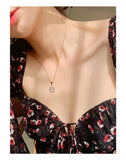 Personalized Mother of Pearl Titanium Steel Necklace for Women with Diamonds Simple Fashion Collarbone Chain