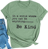Sweatshirt „Women in A World Where You Can Be Anything“ von Be Kind, langärmelig
