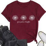 Cultiver des pensées positives t-shirts femmes cadeau de soins personnels plantes de fleurs sauvages T-Shirt