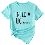 MINIMALISTISCHES T-SHIRT MIT RUNDHALSAUSSCHRIFTZUG „I NEED A HUG“ MIT KURZEN ÄRMELN