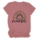 Nurse Love Leopard Regenbogen Buchstabendruck Kurzärmeliges Damen T-Shirt
