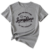 Wenn Sie das kurzärmlige T-Shirt mit Rundhalsausschnitt und Buchstaben-Print nicht finden können