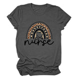 Nurse Love Leopard Regenbogen Buchstabendruck Kurzärmeliges Damen T-Shirt