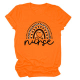 Nurse Love Leopard Regenbogen Buchstabendruck Kurzärmeliges Damen T-Shirt