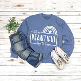 T-Shirt mit Rundhalsausschnitt und Buchstaben „It's A BEAUTIFUL“ Aufdruck