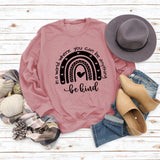 Sweat-shirt imprimé à manches longues et col rond pour femme, haut avec lettres dans un monde où