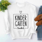 Rundhals-Oberteil, langärmelig, lockeres Sweatshirt mit KINDER GARTEN-Print
