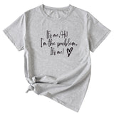 La lettre, c'est moi. Salut, je suis la chemise à manches courtes Problème.