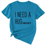 MINIMALISTISCHES T-SHIRT MIT RUNDHALSAUSSCHRIFTZUG „I NEED A HUG“ MIT KURZEN ÄRMELN