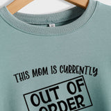 CETTE MOM EST LETTRÉ SWEAT-SHIRT À MANCHES LONGUES AMPLE ET DÉCONTRACTÉ À COL ROND
