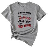 Großes Damen-T-Shirt mit F-Bomb-Mom-Motiv und Tattos